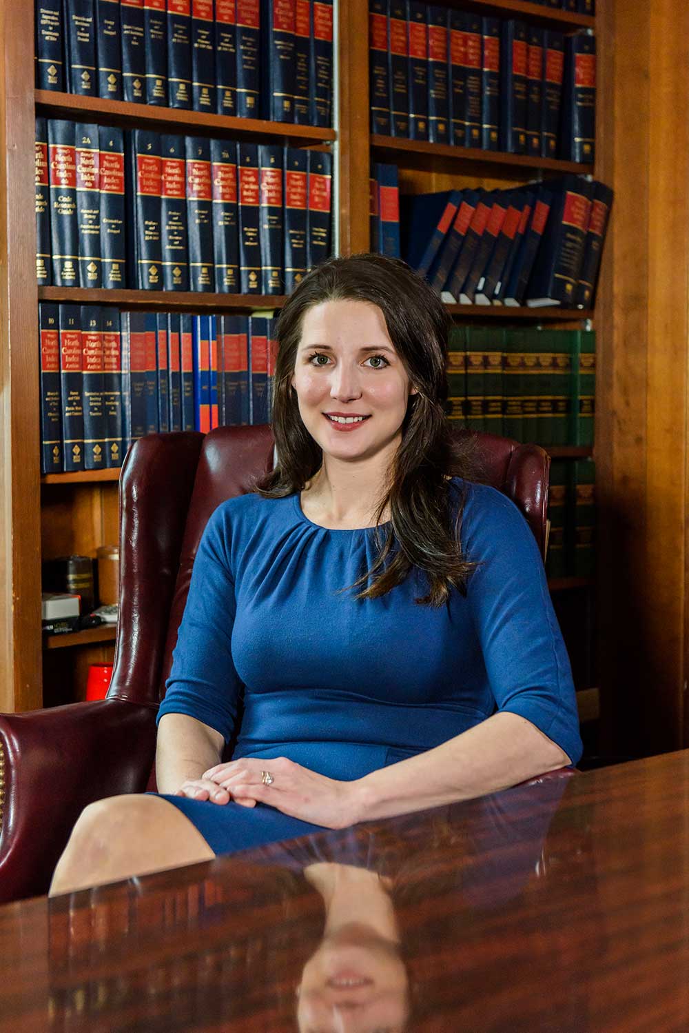 photo of attorney Elisa Salmon in her office